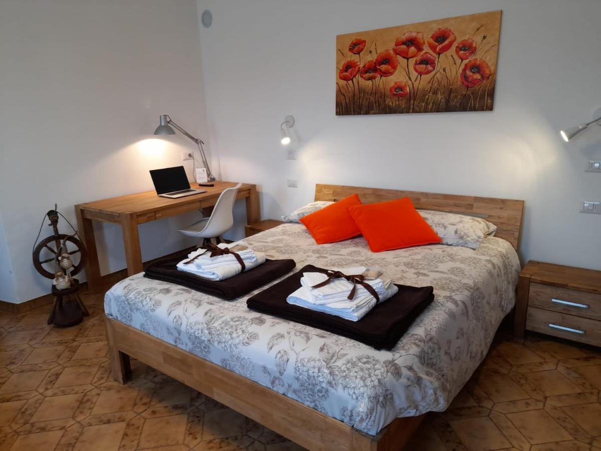 B&B La Casa Di Loretta Paderno Zewnętrze zdjęcie